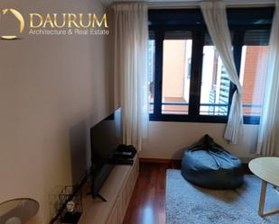 Bedroom of Flat for sale in  Madrid Capital  with Air Conditioner, Terrace and Swimming Pool