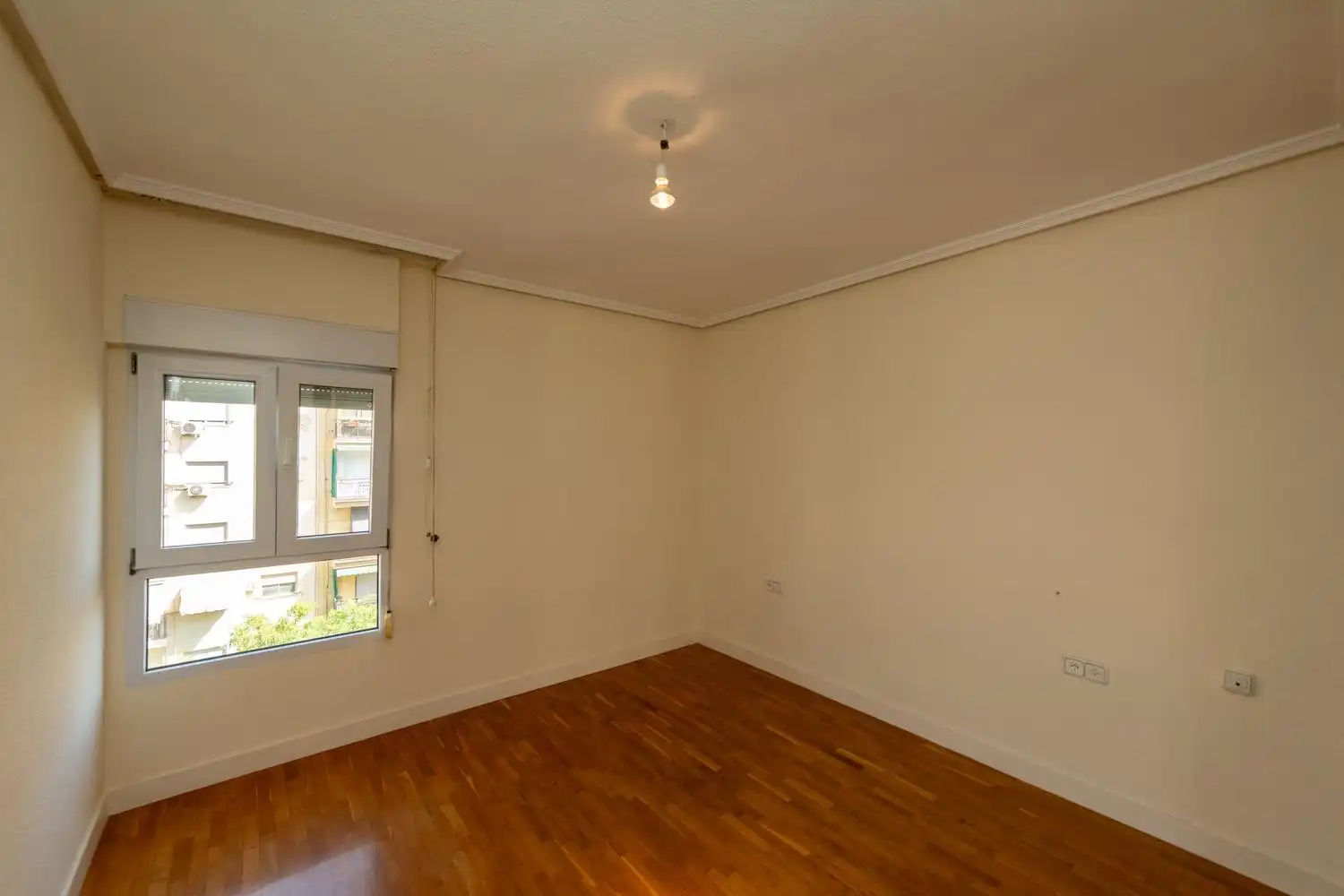 Schlafzimmer von Wohnung zur Miete in Alicante / Alacant mit Klimaanlage