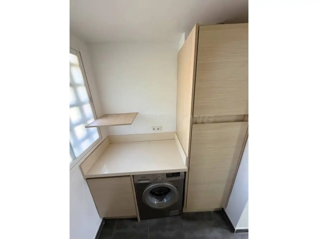 Cocina de Piso en venta en La Línea de la Concepción con Terraza, Amueblado y Alarma