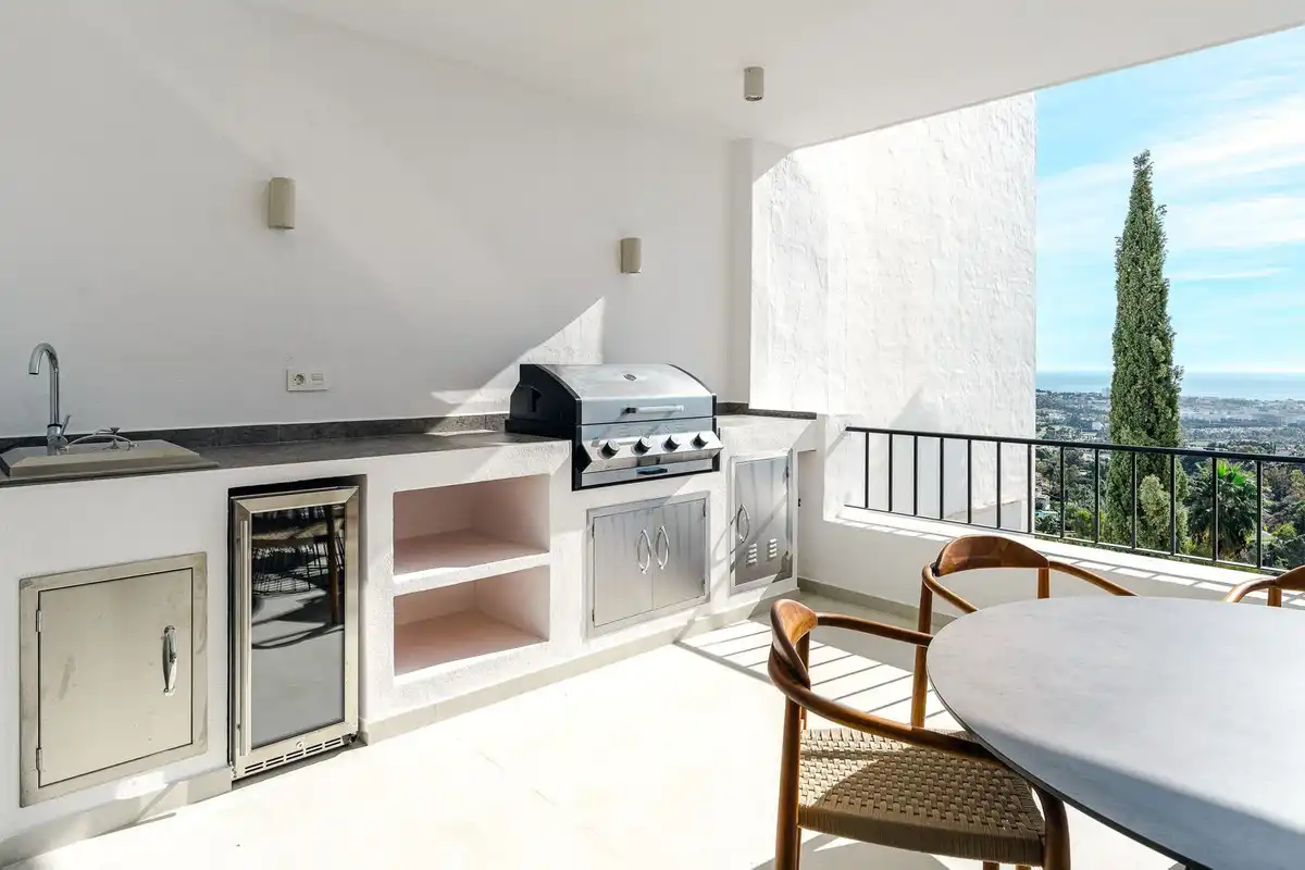 Dúplex con piscina en venta en Benahavís pueblo, imagen 20