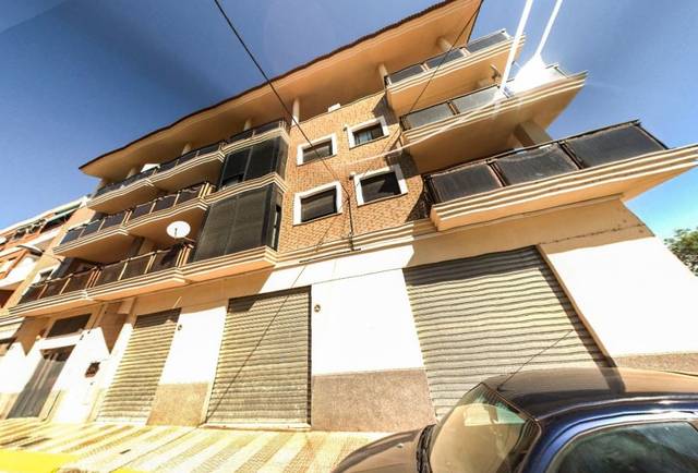 Garaje en Venta en C/ El Consell  en Silla