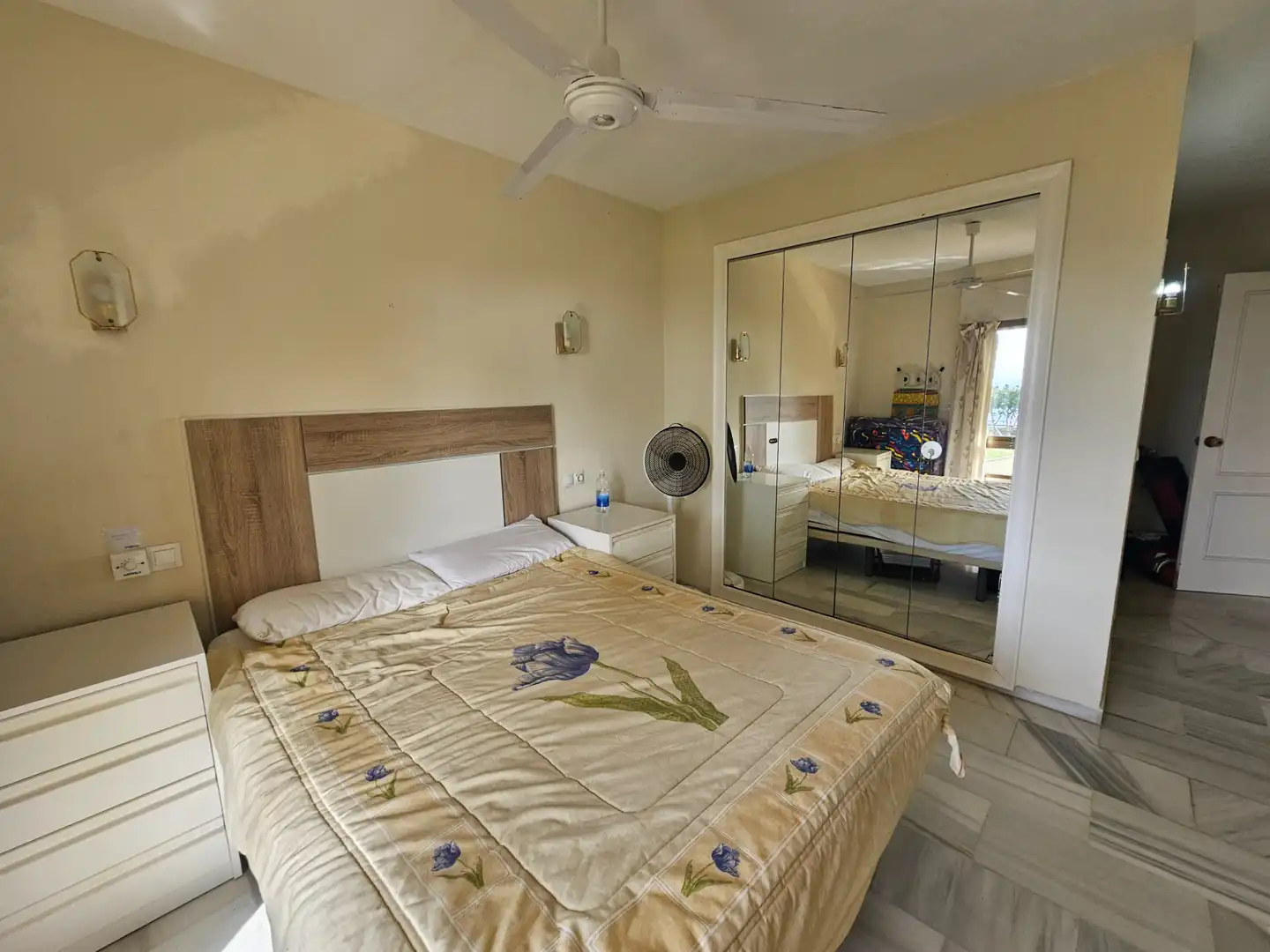 Habitación de Apartamento en venta en La Cala Mijas
