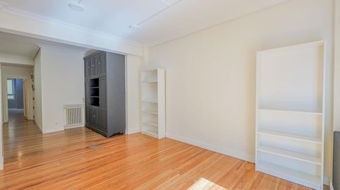 Foto 5 de Piso en venta en Calle de Guzmán el Bueno, Vallehermoso, Madrid Capital