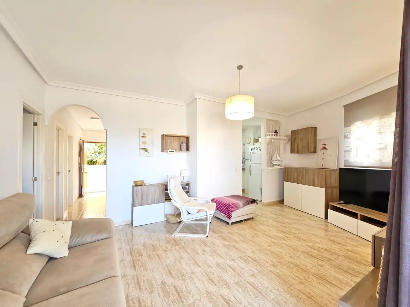 Apartamento con terraza en venta en Los Arenales del Sol, imagen 3