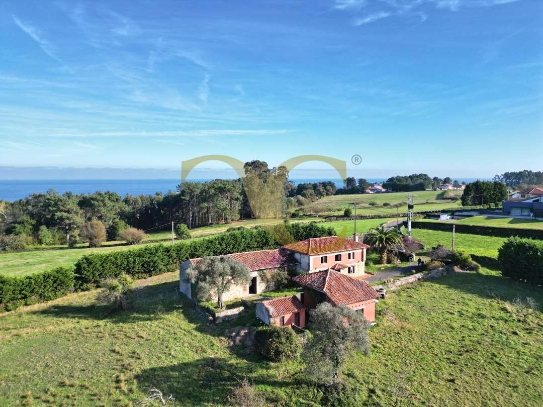 Exterior view of House or chalet for sale in Villaviciosa  with Storage room, Balcony and Alarm