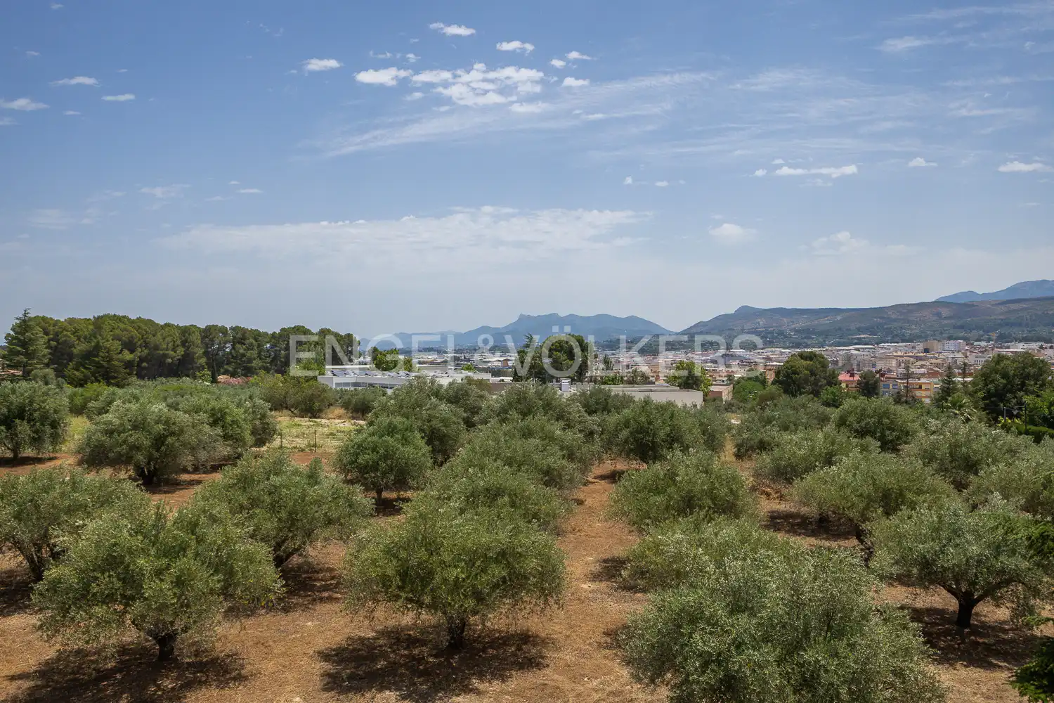 Houses for sale in Ontinyent  with Air Conditioner, Heating and Private garden