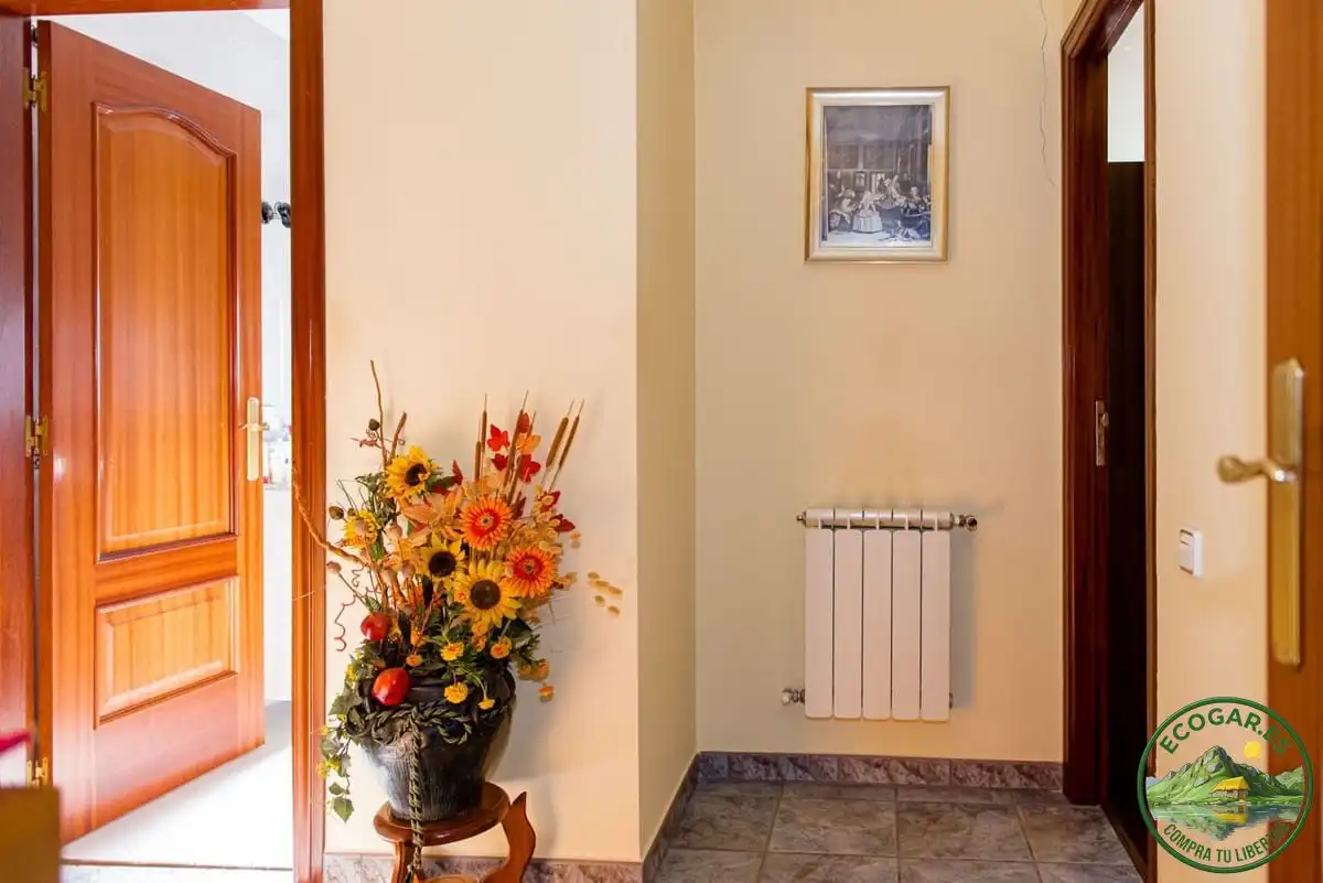 Casa o xalet en venda en Torre del Bierzo amb Aire condicionat, Calefacció i Jardí privat