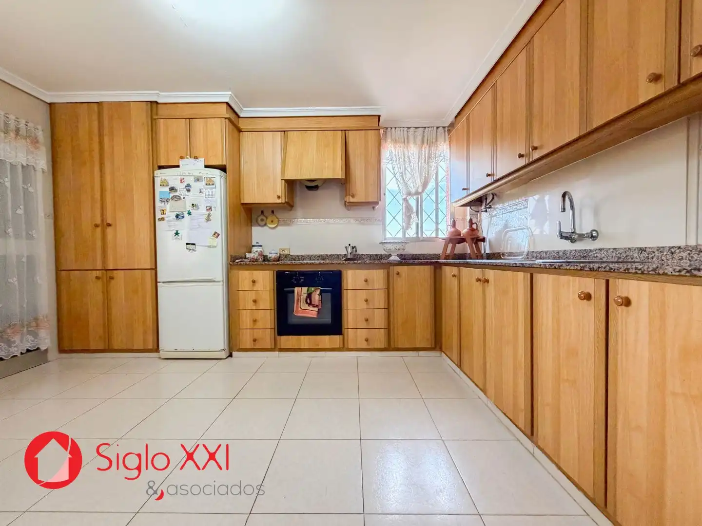 Chalet con piscina en venta en Madrigal, imagen 61