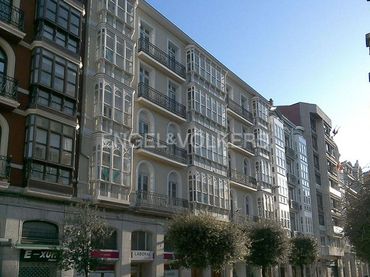 Wohnung mit Balkon zur Miete in Centro - Ayuntamiento