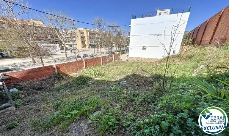 Terreno residencial en venta en Centre