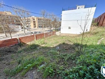 Terreno residencial en venta en Centre