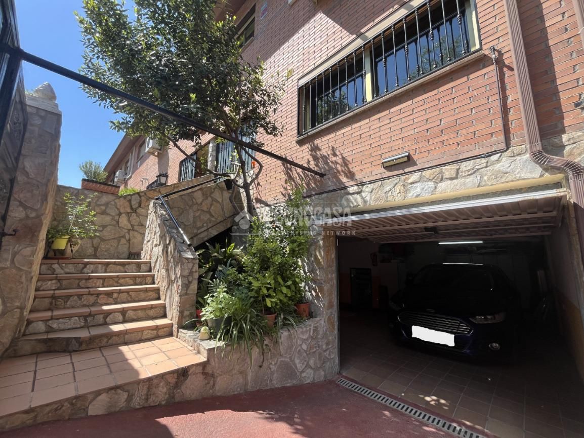 Flat for sale in Velilla de San Antonio