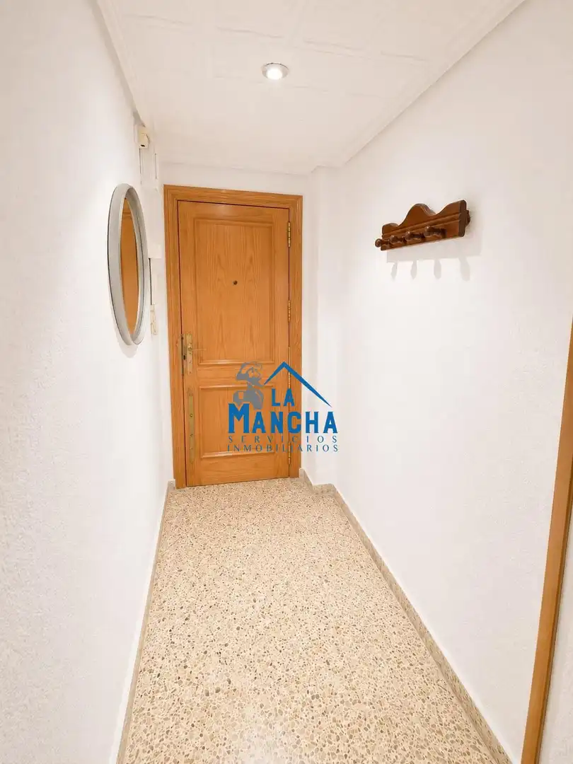 Piso en venta en Albacete con Aire acondicionado, Calefacción y Balcón