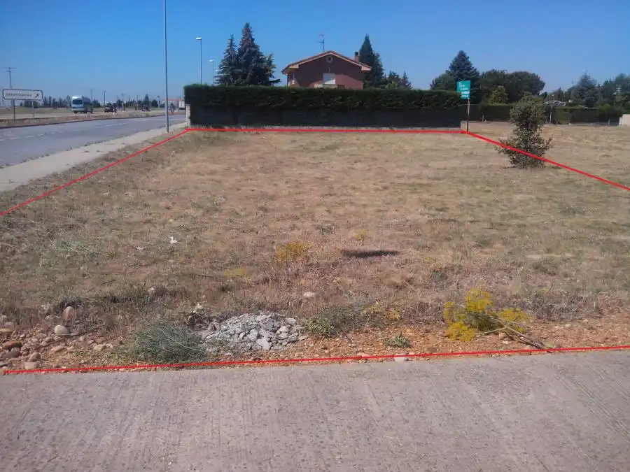 Terreni e lotti in vendita a Avenida de Santiago, imagen 4