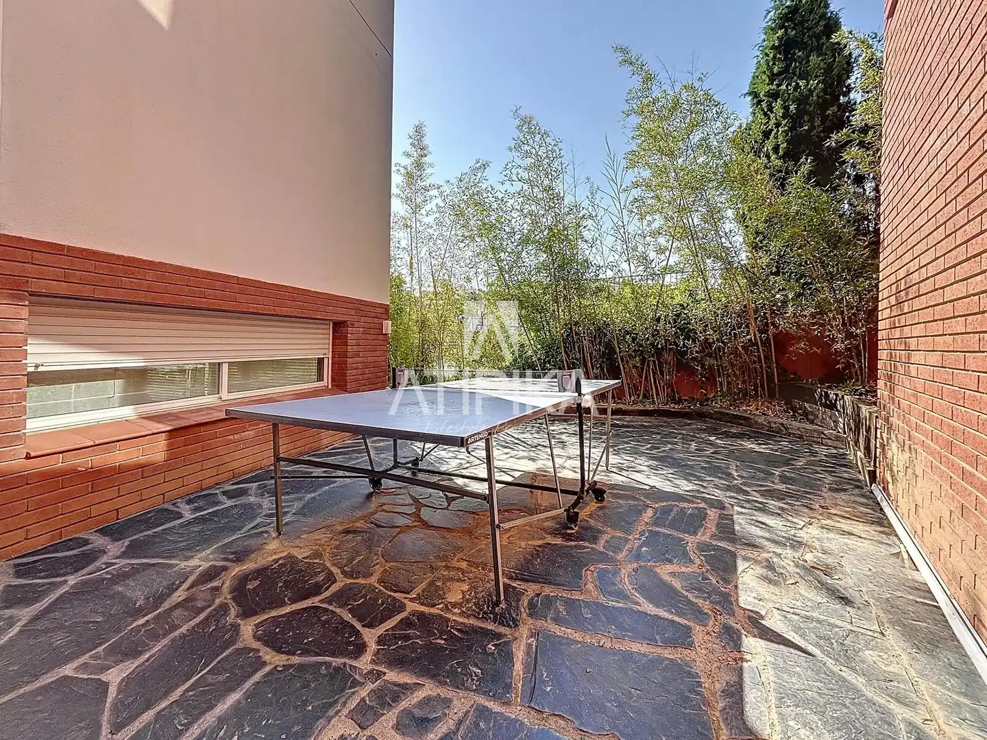 Jardí de Casa o xalet en venda en Sitges amb Aire condicionat, Calefacció i Terrassa