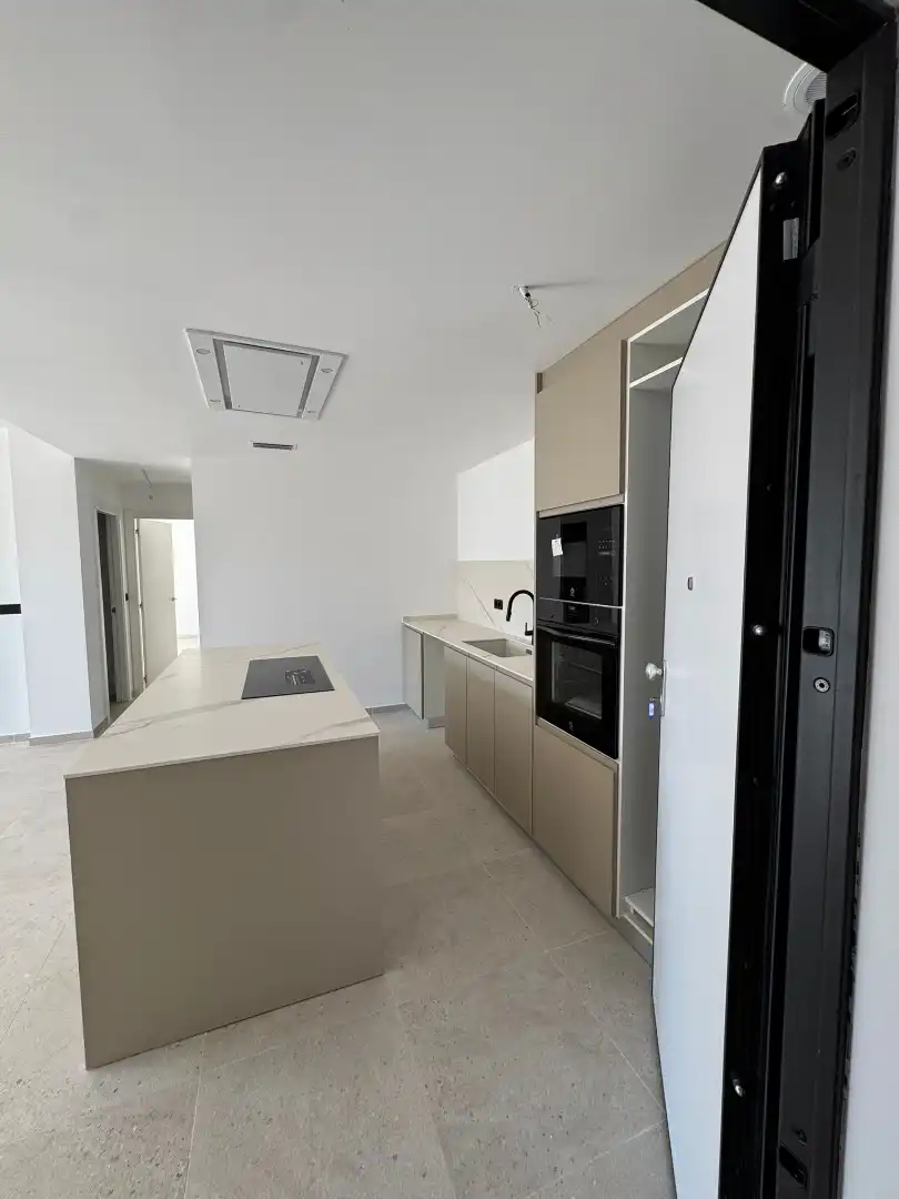 Cocina de Apartamento en venta en Oliva con Aire acondicionado, Calefacción y Terraza