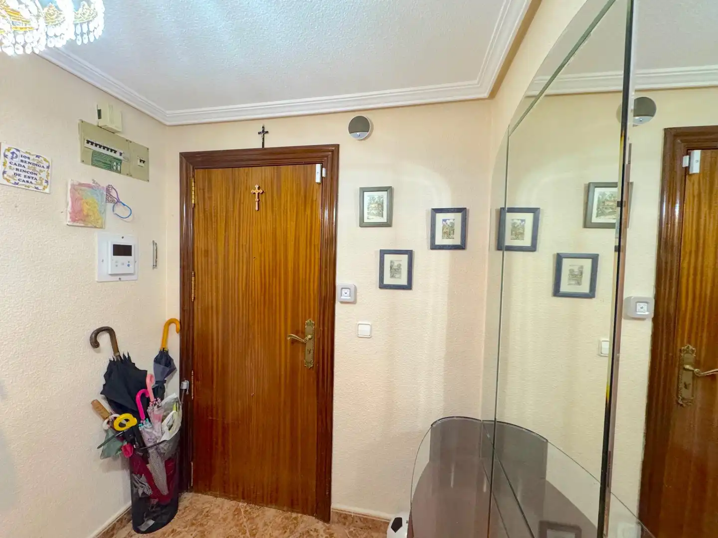 Wohnung zur Miete in Calle CIUDAD DE BARI, 7, Benisaudet