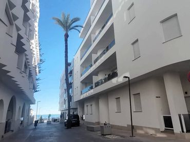 Apartamento con ascensor en venta en Playa de los Locos