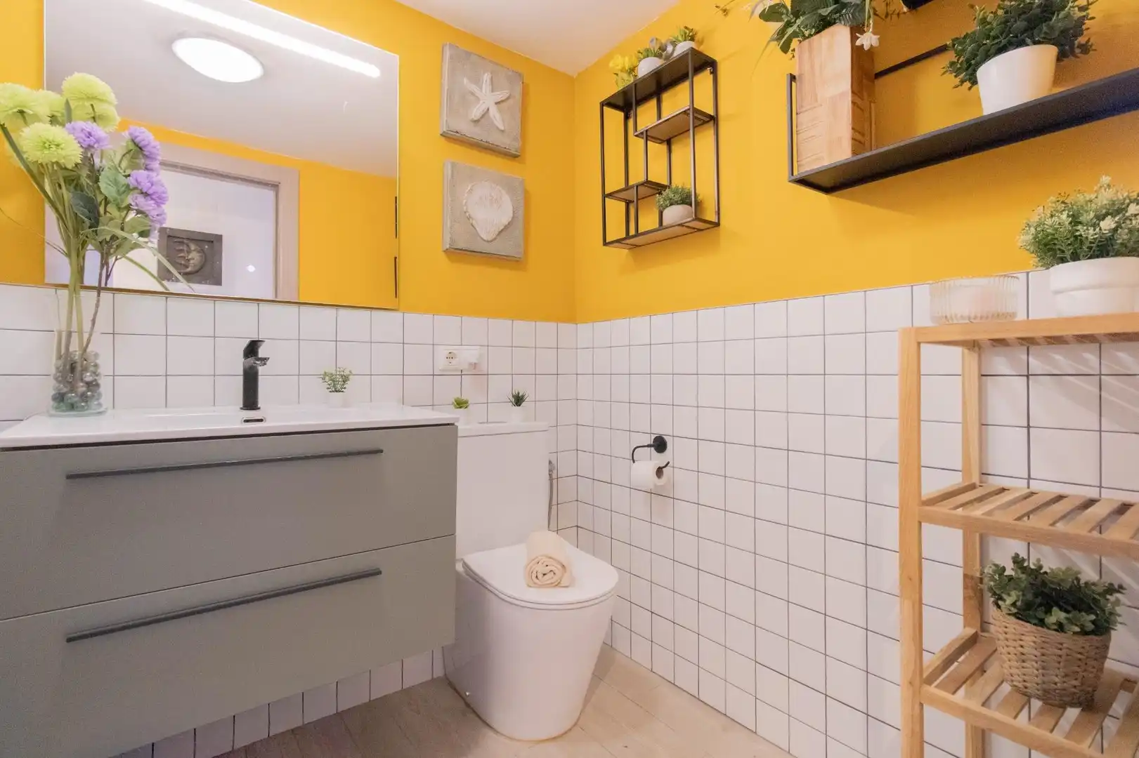 Baño de Ático en venta en Museros con Aire acondicionado, Terraza y Amueblado