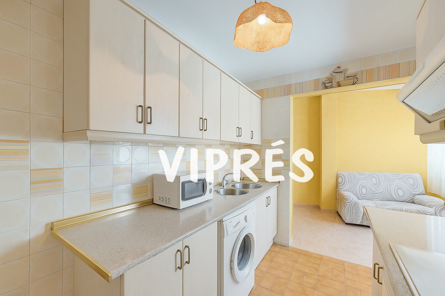 Cocina de Piso en venta en Cáceres Capital con Calefacción, Terraza y Amueblado