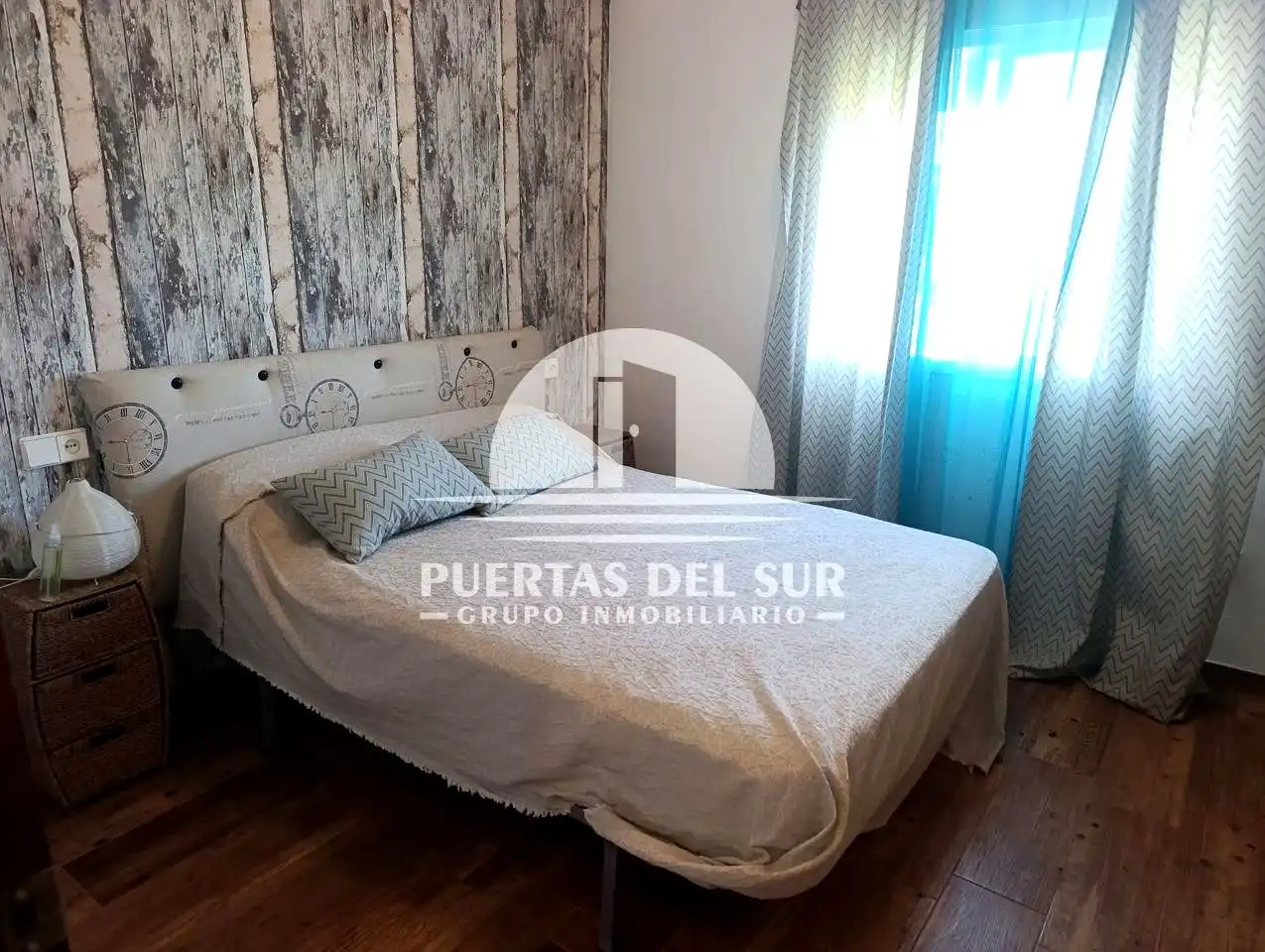 Habitación de Piso en venta en Rota con Terraza
