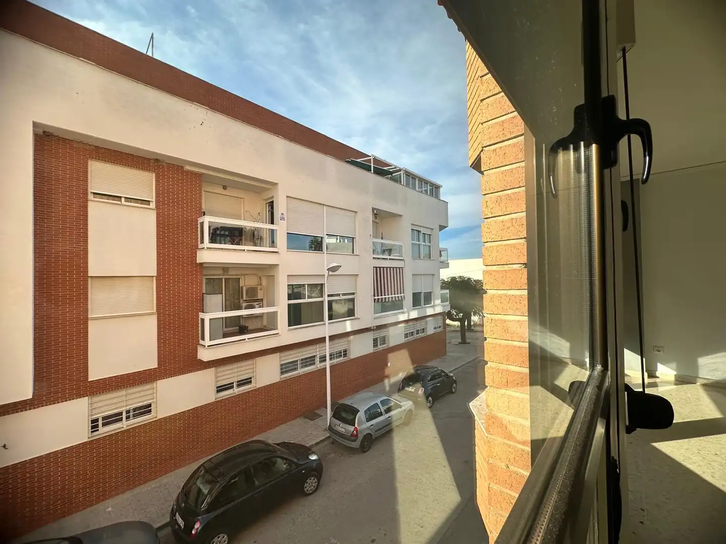 Vista exterior de Piso en venta en Montserrat con Trastero y Horno