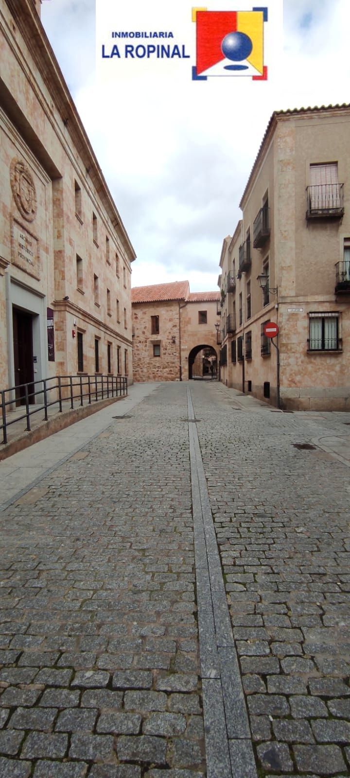 Vista exterior de Pis de lloguer en Salamanca Capital amb Calefacció, Moblat i Forn