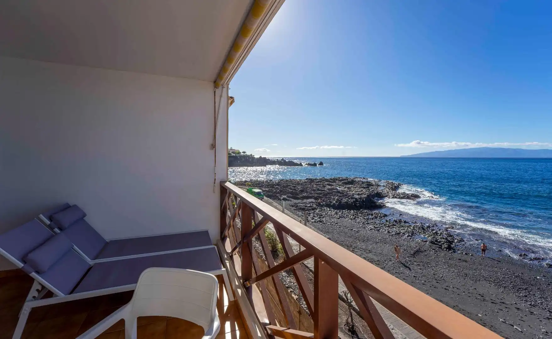 Mini appartamento con terrazza in vendita a Avenida MARITIMA 25, imagen 3