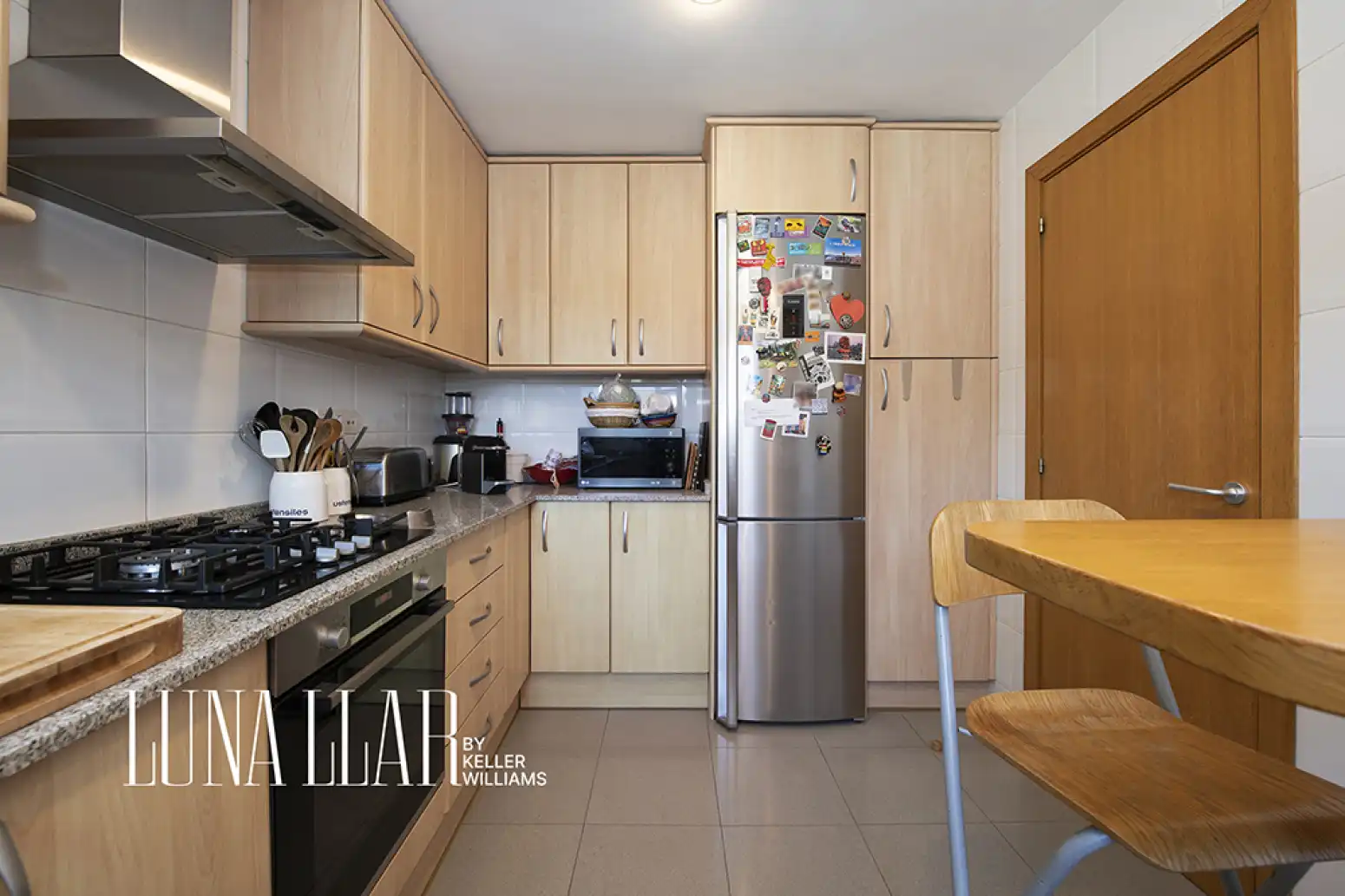 Küche von Wohnung zum Verkauf in Castelldefels mit Klimaanlage, Heizung und Parkett