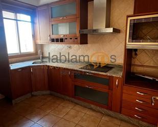 Kitchen of Attic for sale in Soutomaior  with Heating, Parquet flooring and Terrace