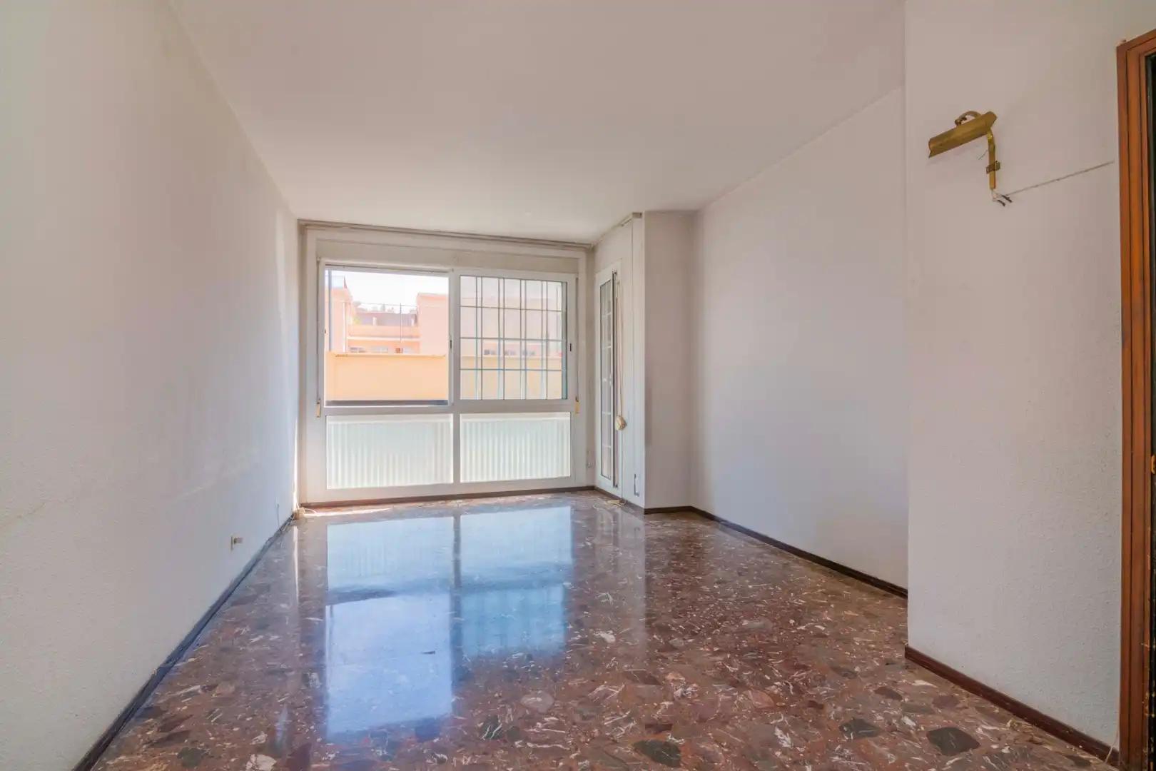Piso en venta en Barcelona con Aire acondicionado, Calefacción y Balcón
