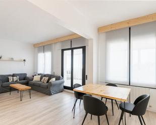 Sala d'estar de Apartament de lloguer en  Barcelona Capital amb Aire condicionat, Calefacció i Moblat