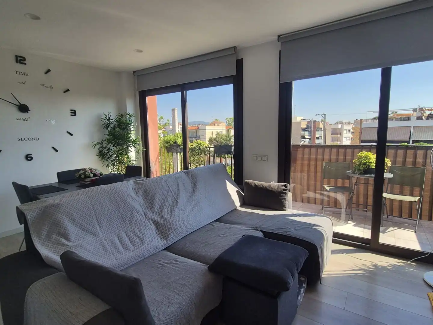 Sala d'estar de Àtic en venda en Cubelles amb Aire condicionat i Terrassa