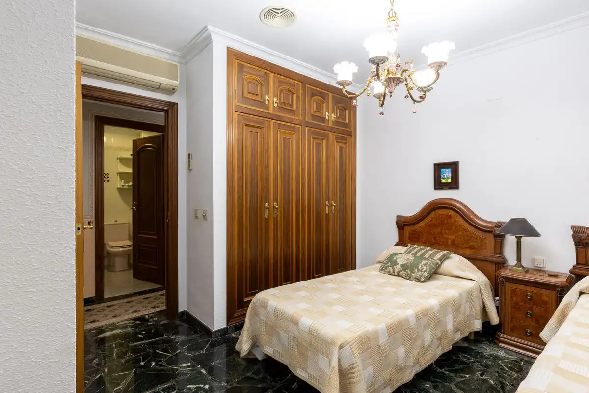Piso con ascensor en venta en Calle Marqués de Zenete, imagen 23