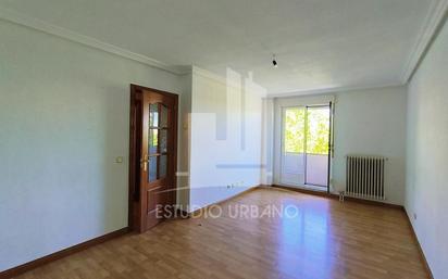 Flat for sale in Salamanca Capital  with Balcony