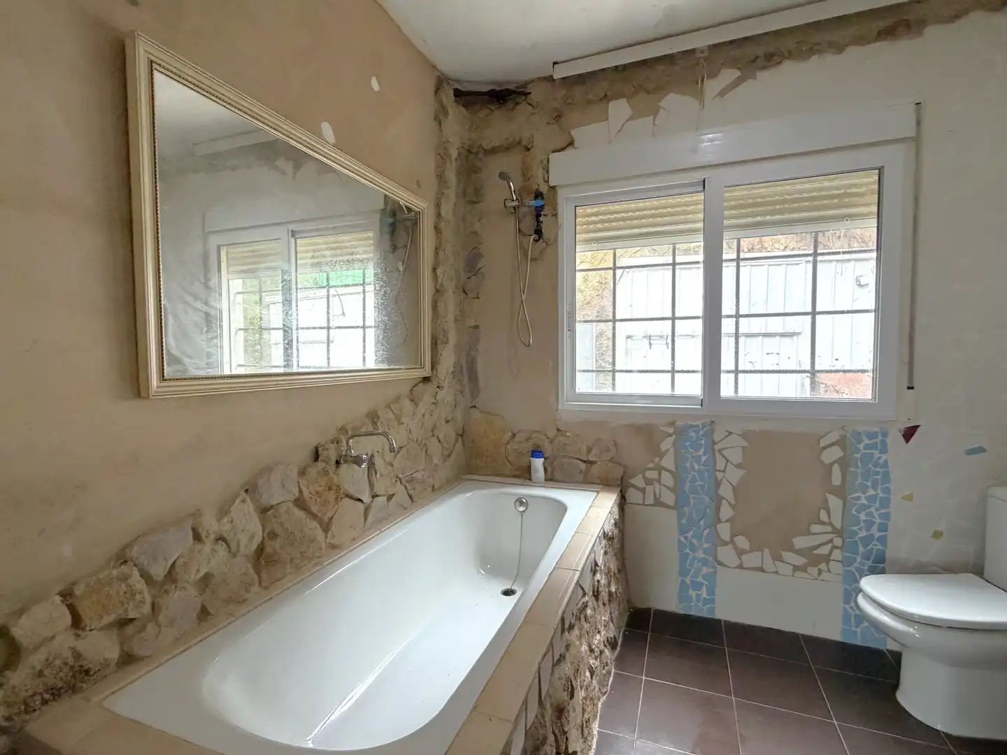 Baño de Casa o chalet en venta en Estivella con Jardín privado, Terraza y Piscina