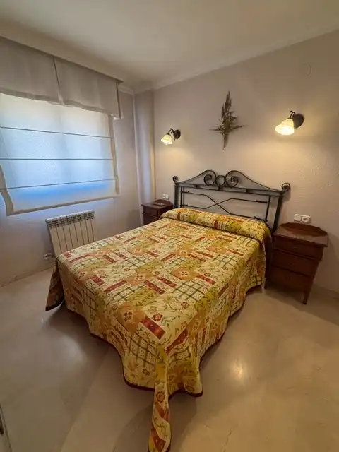 Apartament de lloguer a Calle Torre de Peralada, 4, Castaño - Mirasierra