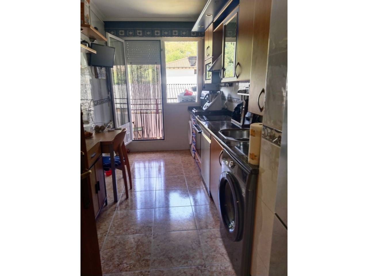 Kitchen of Flat for sale in Briviesca  with Heating, Parquet flooring and Terrace