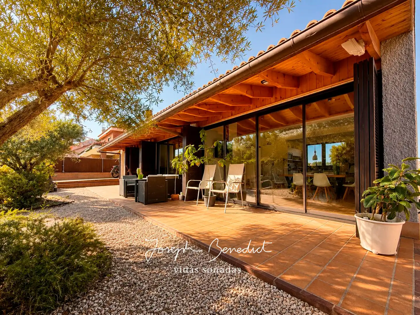 Terrace of Houses for sale in Torrelles de Llobregat  with Air Conditioner, Heating and Private garden