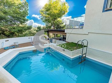 Casa bifamiliare con balcone in vendita a Este