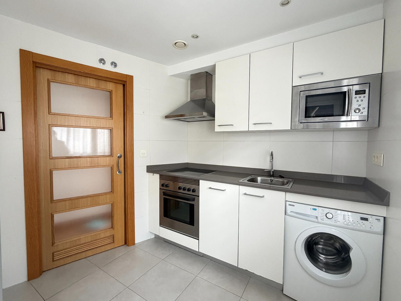 Cocina de Piso en venta en Lasarte-Oria con Calefacción, Parquet y Terraza