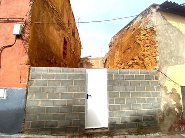 Terreny residencial en venda a Magnate
