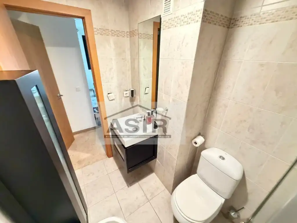 Bathroom of Flat for sale in Alzira  with Air Conditioner, Terrace and Swimming Pool