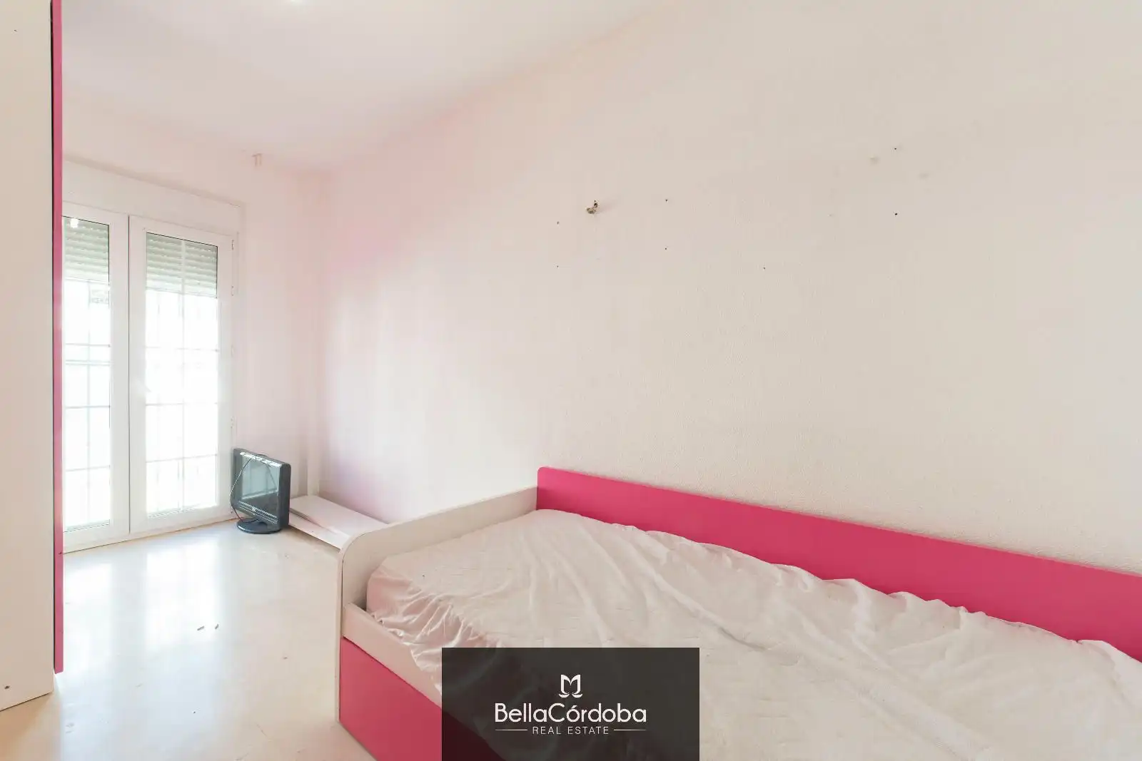 Terraced house with pool for sale in Poniente-Norte - Miralbaida - Parque Azahara, imagen 11