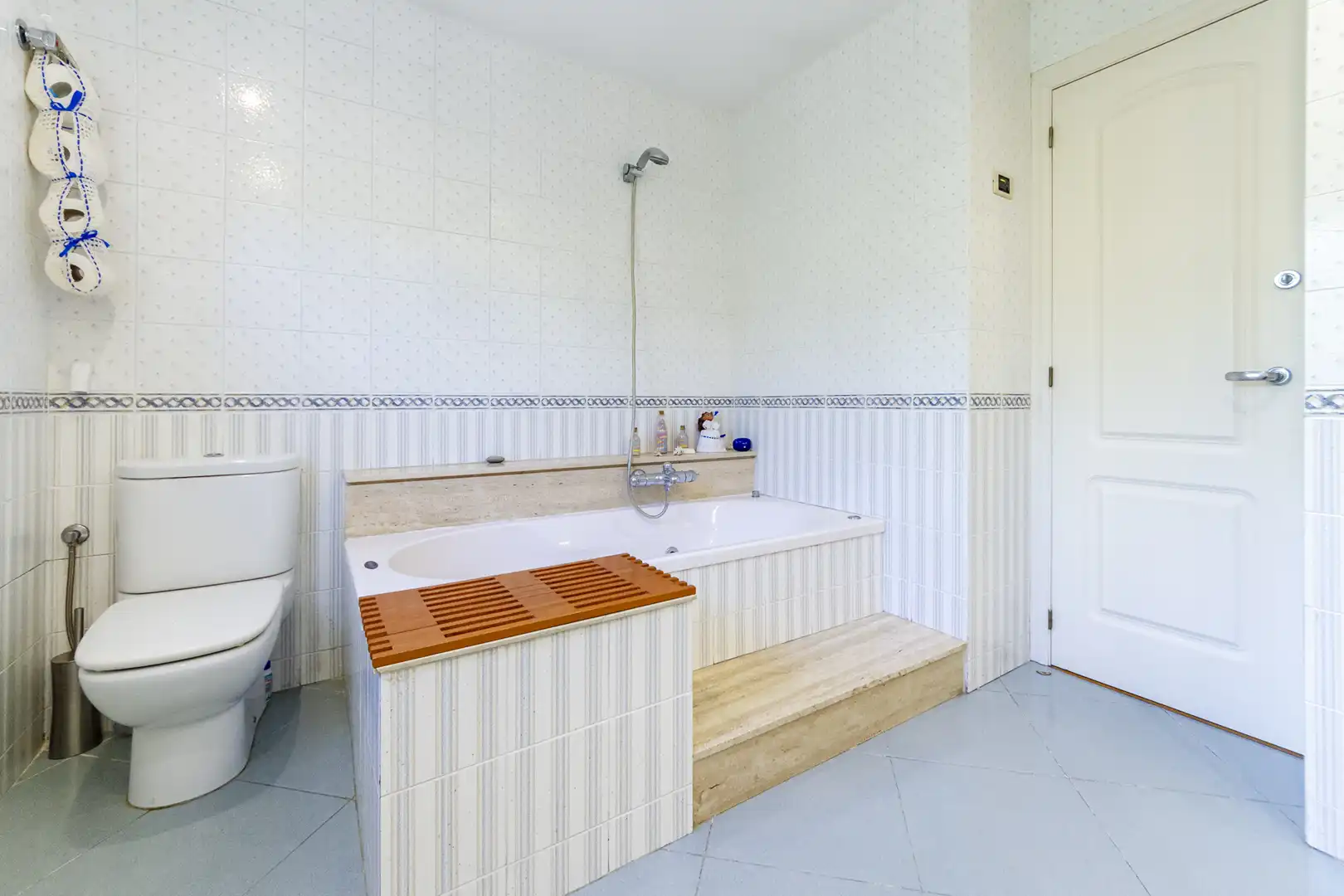 Baño de Casa o chalet en venta en Martorell con Aire acondicionado, Calefacción y Jardín privado