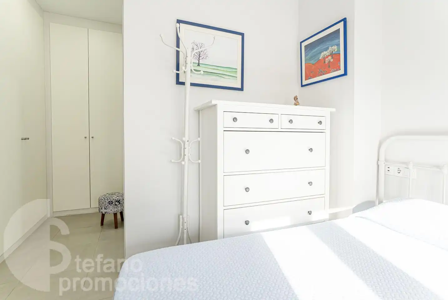 Schlafzimmer von Dachboden zum Verkauf in Málaga mit Klimaanlage, Terrasse und Abstellraum