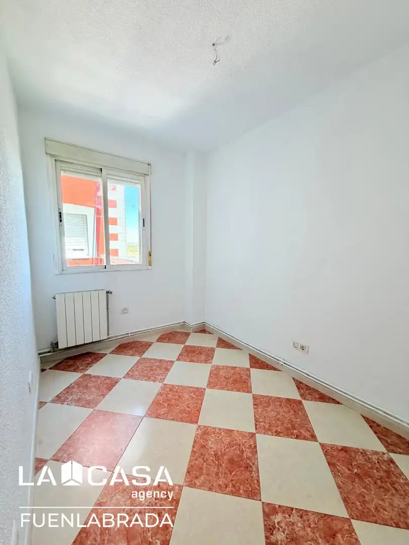 Habitación de Piso en venta en Fuenlabrada con Aire acondicionado, Calefacción y Terraza