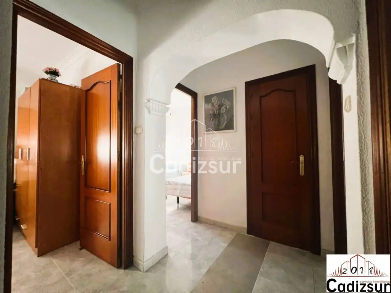 Wohnung zum Verkauf in Cádiz mit Klimaanlage und Terrasse