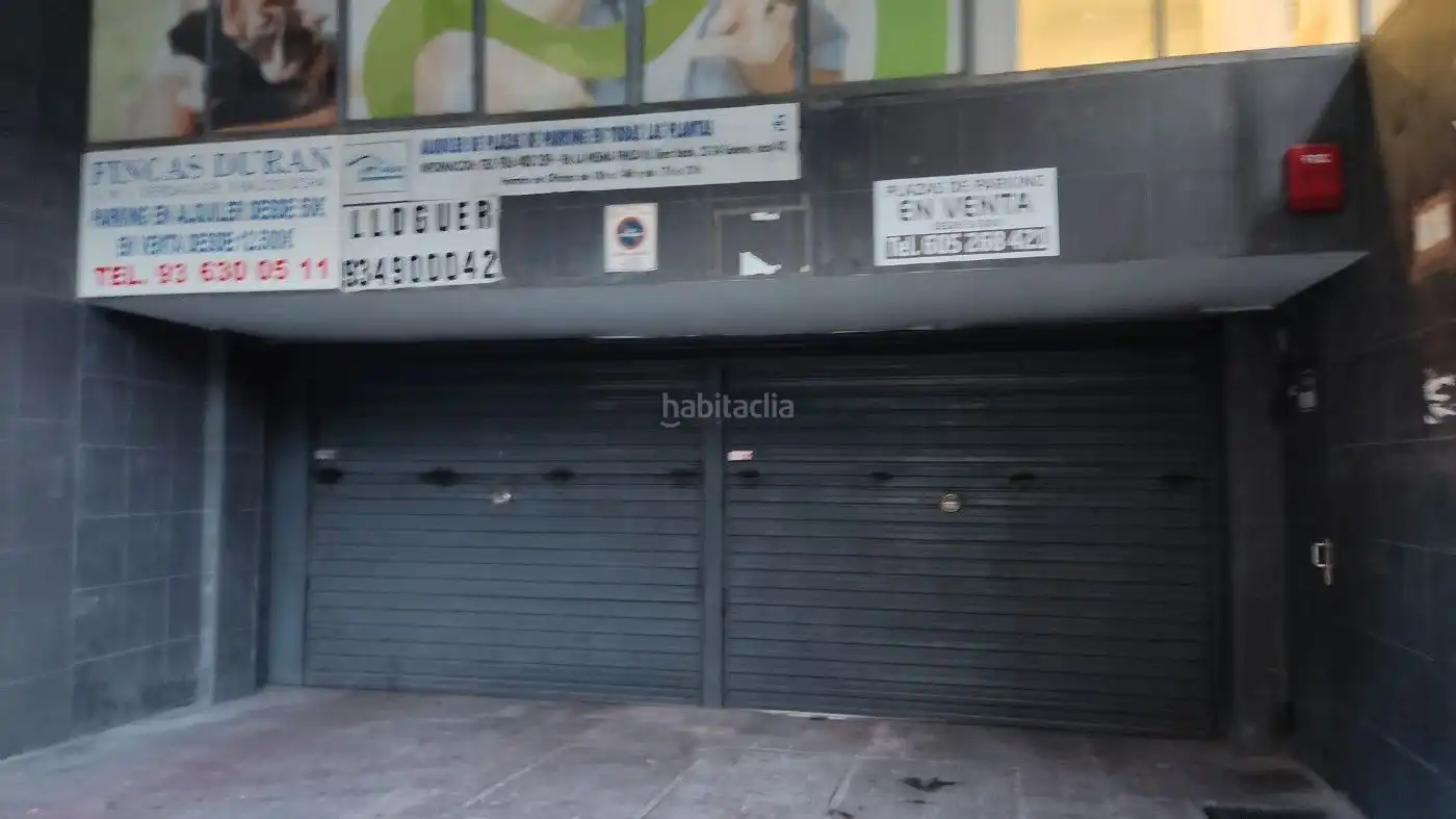 Aparcament de lloguer a Carrer Riera Basté 22