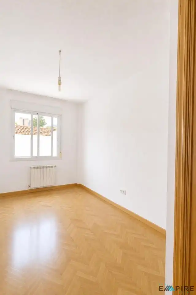 Dormitori de Pis en venda en Getafe amb Aire condicionat, Calefacció i Parquet